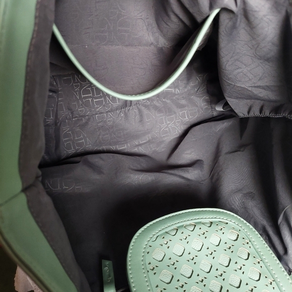 Danielle Nicole Light Mint Green Tote Shoulder Bag - Picture 10 of 16